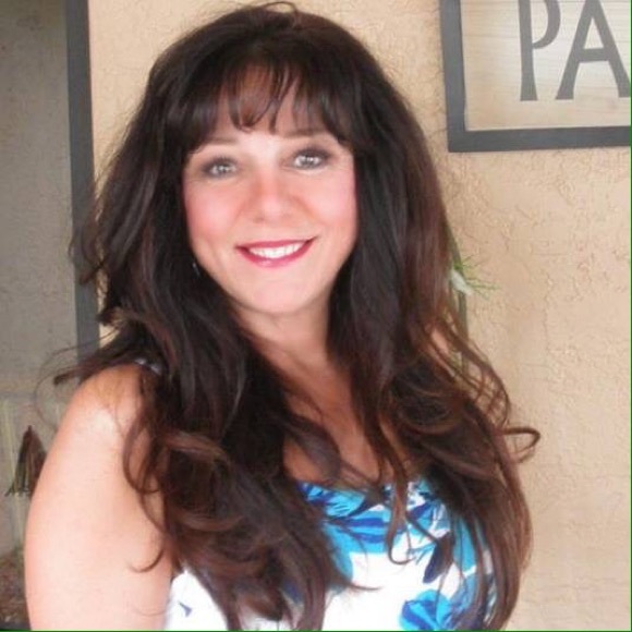 Meet your Posher, Odette - Picture 1 of 1